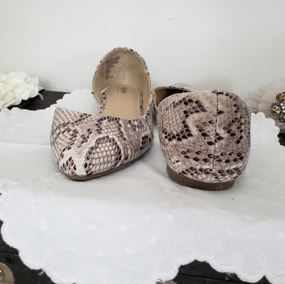 Mossimo Slip-ons - Picture 5 of 6